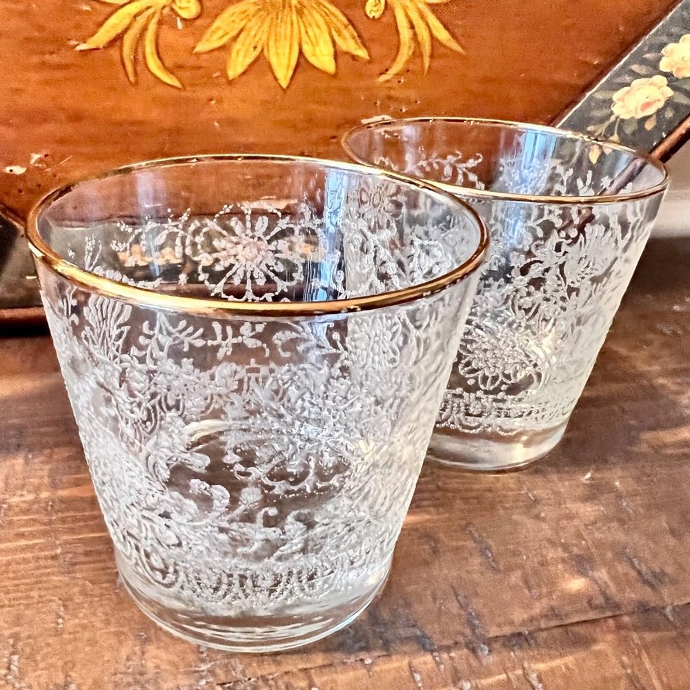 2 White Lace Floral Libbey MCM Old Fashioned Whiskey Gold Rimmed - Picture 1 of 8